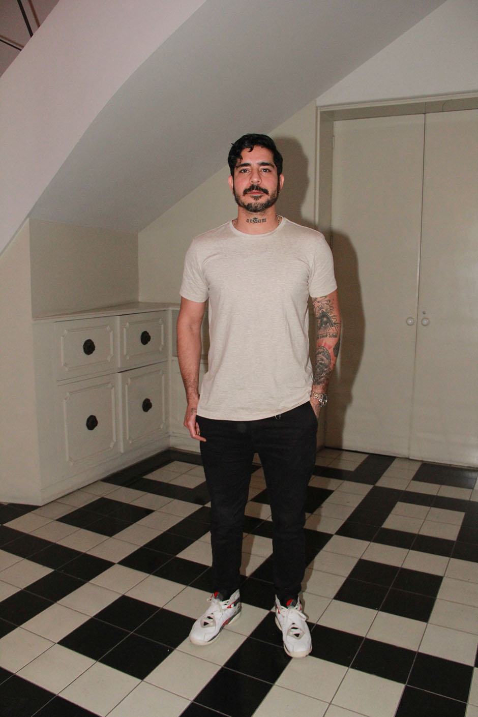 Luis Quezada.