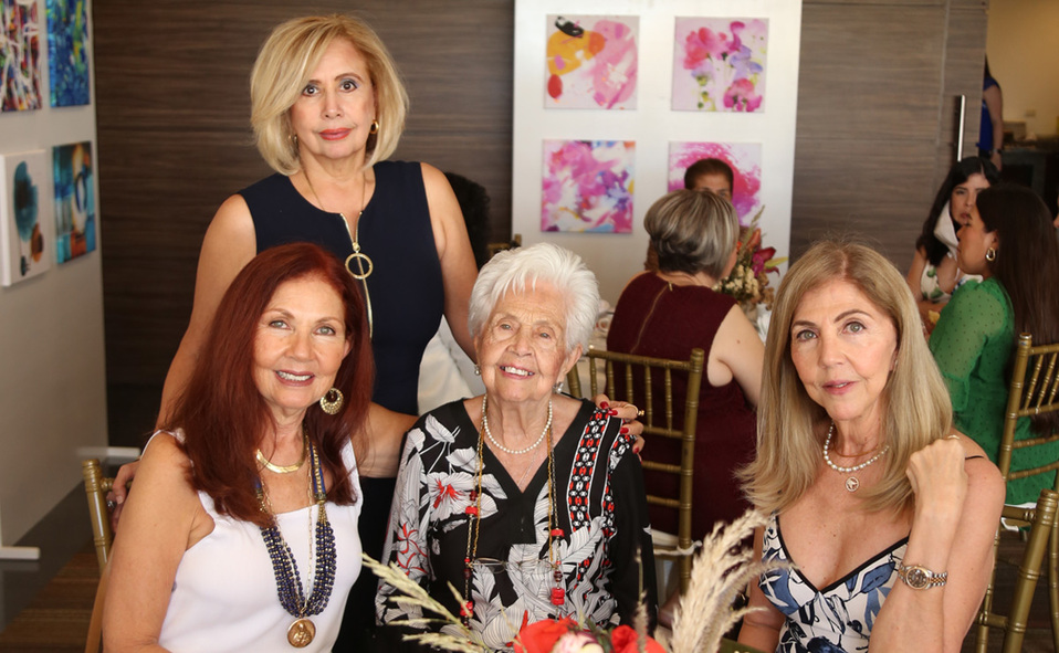 Maggy, Gaby, Alicia y Kitty
