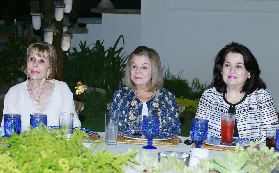 Patricia Albuerne de González, Alicia Navarro y Alicia Boesch de Santos.  FOTO: OMAR VALDEZ
