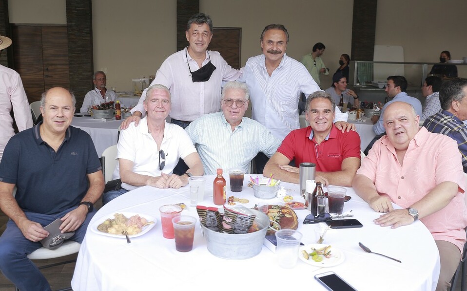 Eduardo Zambrano, Roland Baumann, Gerardo Estrada, Eugenio Dávila, Alejo Cantú, Refugio Benavides y  Ricardo Canales. FOTO: DANIEL SALDÍVAR