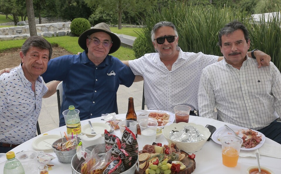 Óscar Chapa, Jesús Vidaurri, Enrique Villarreal y Mauricio Ochoa. FOTO: DANIEL SALDÍVAR