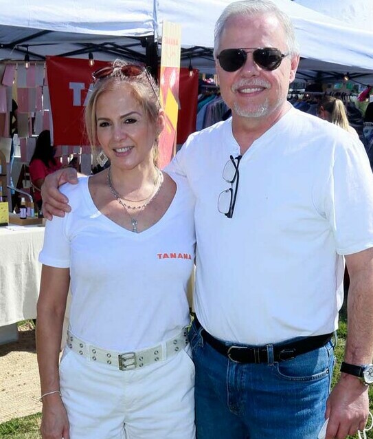 Adriana de Cantú y Ángel Cantú
