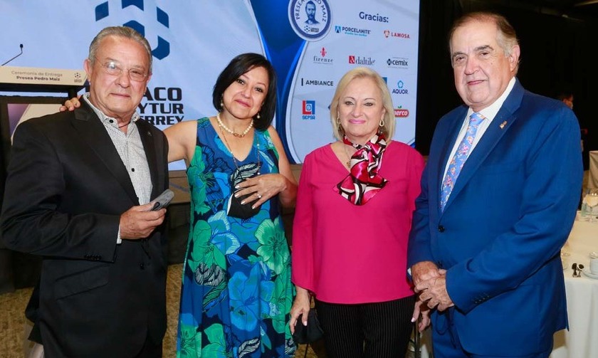 Félix Villaseñor, Patricia de Villaseñor. Isabel Moreno de Garza y Jorge Garza / Fotos: Omar Valdez