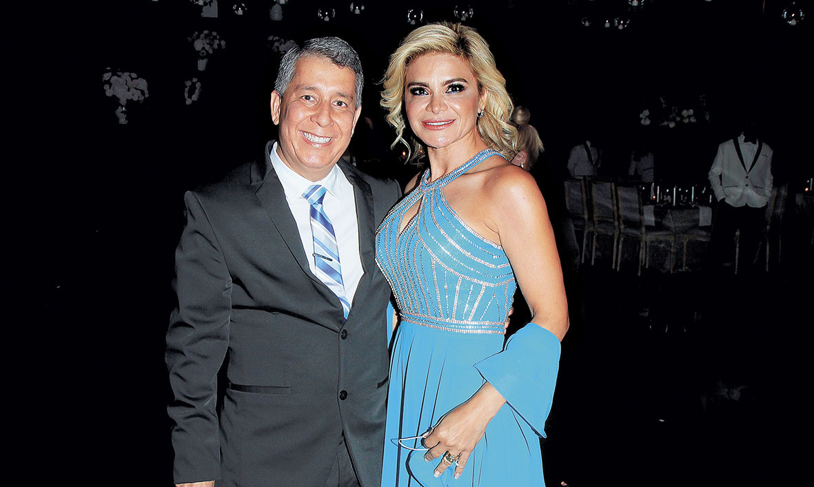 Jorge Corona y Rossy de Corona / Fotos: Pildorín / José Chang