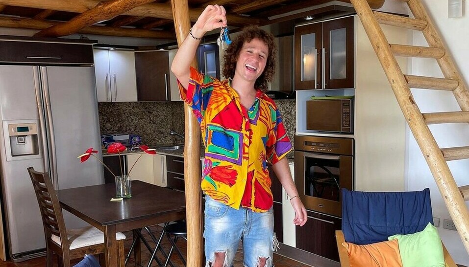 Luisito Comunica compra casa en Venezuela por 390 mil pesos