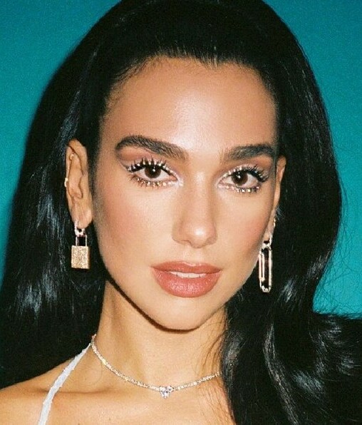 Dua Lipa en bodysuit. (Foto: Instagram).