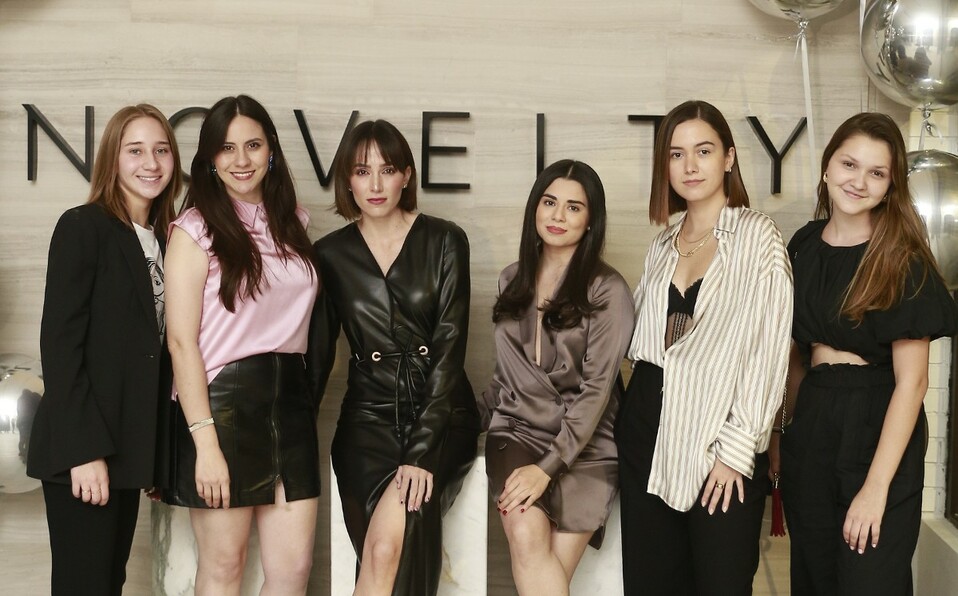 Regina Prieto, Cynthia Garza, Michelle Romo, Alexa Treto, Sara Garza y Carolina Ortiz. FOTO: DANIEL SALDÍVAR