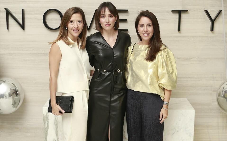 Alejandra González, Michelle Romo y Paloma Rendón. FOTO: DANIEL SALDÍVAR