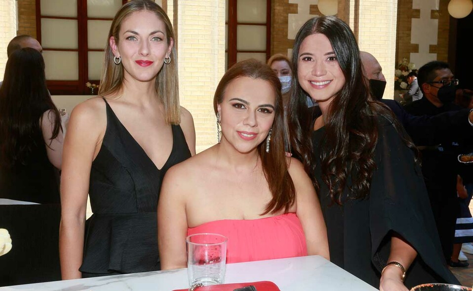 Caty Zambrano, Laura González y Myrna Balderrama / Fotos: Omar Valdez