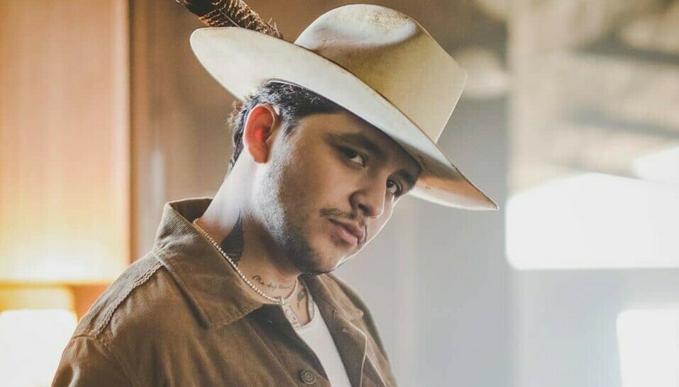 Christian Nodal y los problemas con la ley que podría enfrentar por tener una mascota ilegal