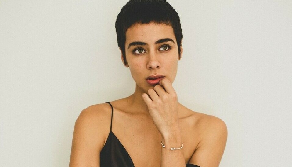 Esmeralda Pimentel muestra sus estrías con orgullo. (Foto: Instagram).