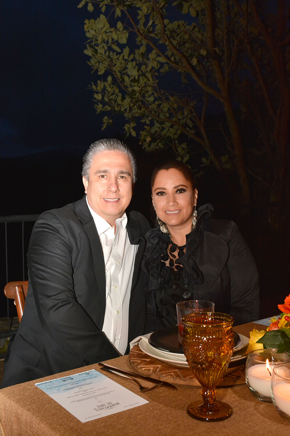 Alejandro Chávez y Lupita de Chávez
