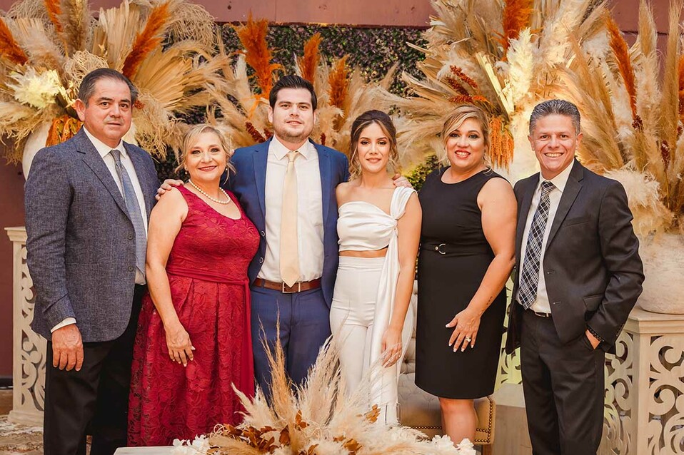 Jorge Flores, Minerva Quintana, Pablo Flores, Fernanda Montelongo, Cynthia de Montelongo y Gabriel Montelongo / Fotos: Fabián Pérez