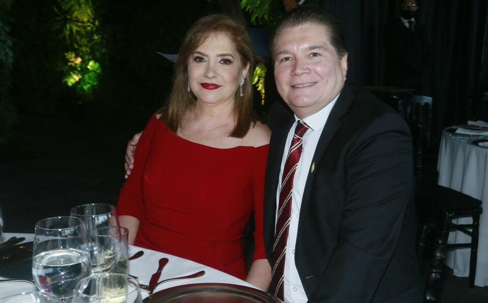 Diana Garza y Carlos Contreras. FOTO: OMAR VALDEZ