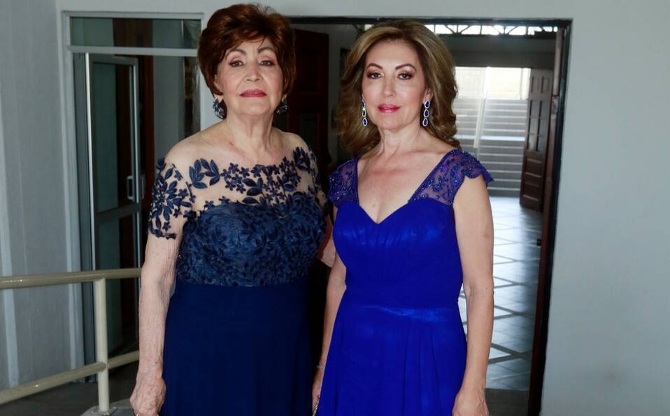 Carmen García y Carmen Villarreal de Welsh. FOTO: OMAR VALDEZ