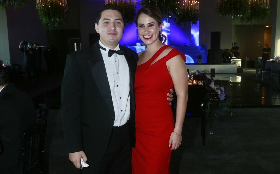 Aran Nañez y Alejandra de Nañez. FOTO: OMAR VALDEZ
