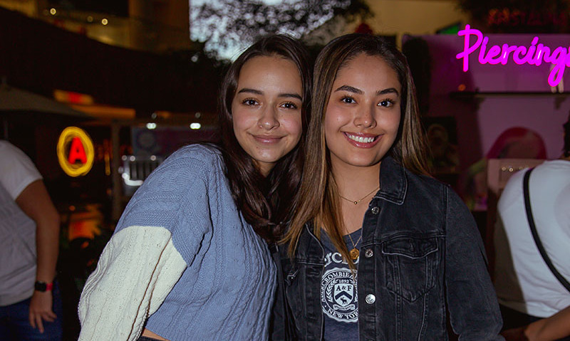 Renata y Marleth Andrade