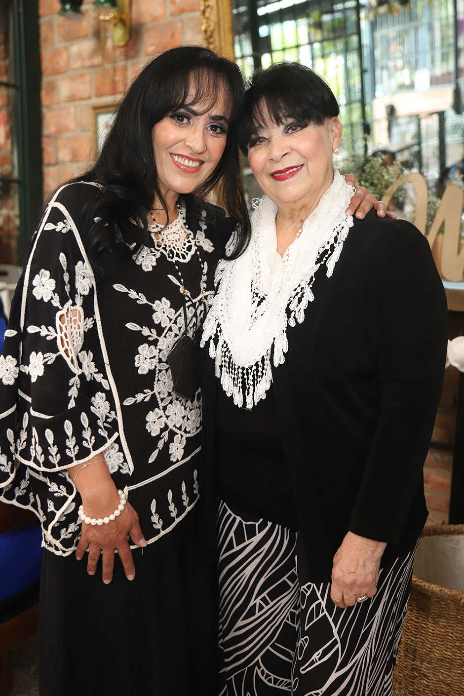 Maricela Gómez Vázquez y María Elena Vázquez