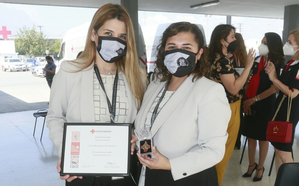 Mónica García y Mónica Perales / Foto: Omar Valdez