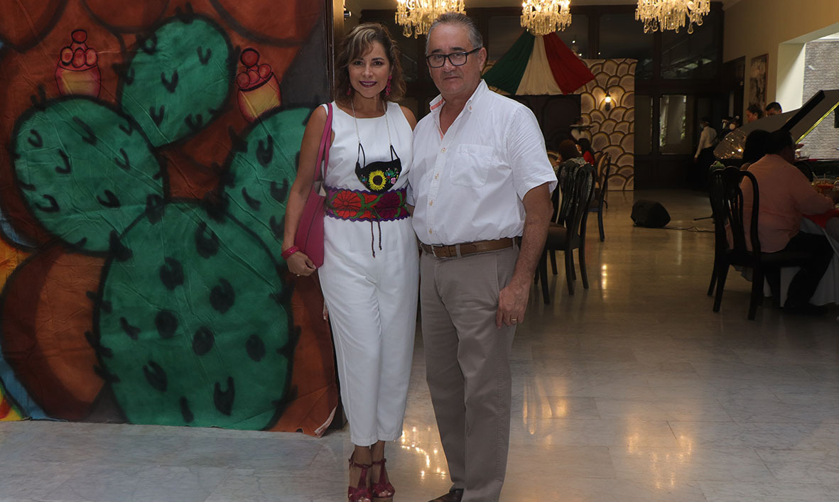 Asistentes a la celebración en el Casino Tampiqueño / Fotos:Dennis Hernández
