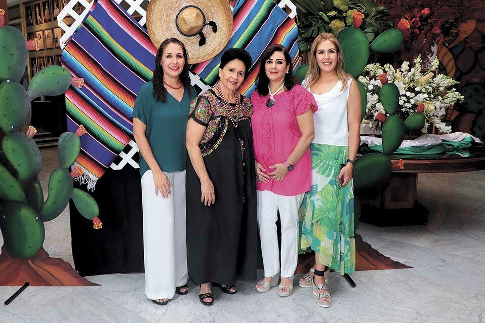 Sara Garza, Martha Bolio, Cecilia Garza y Rebeca Garza / Fotos:Dennis Hernández