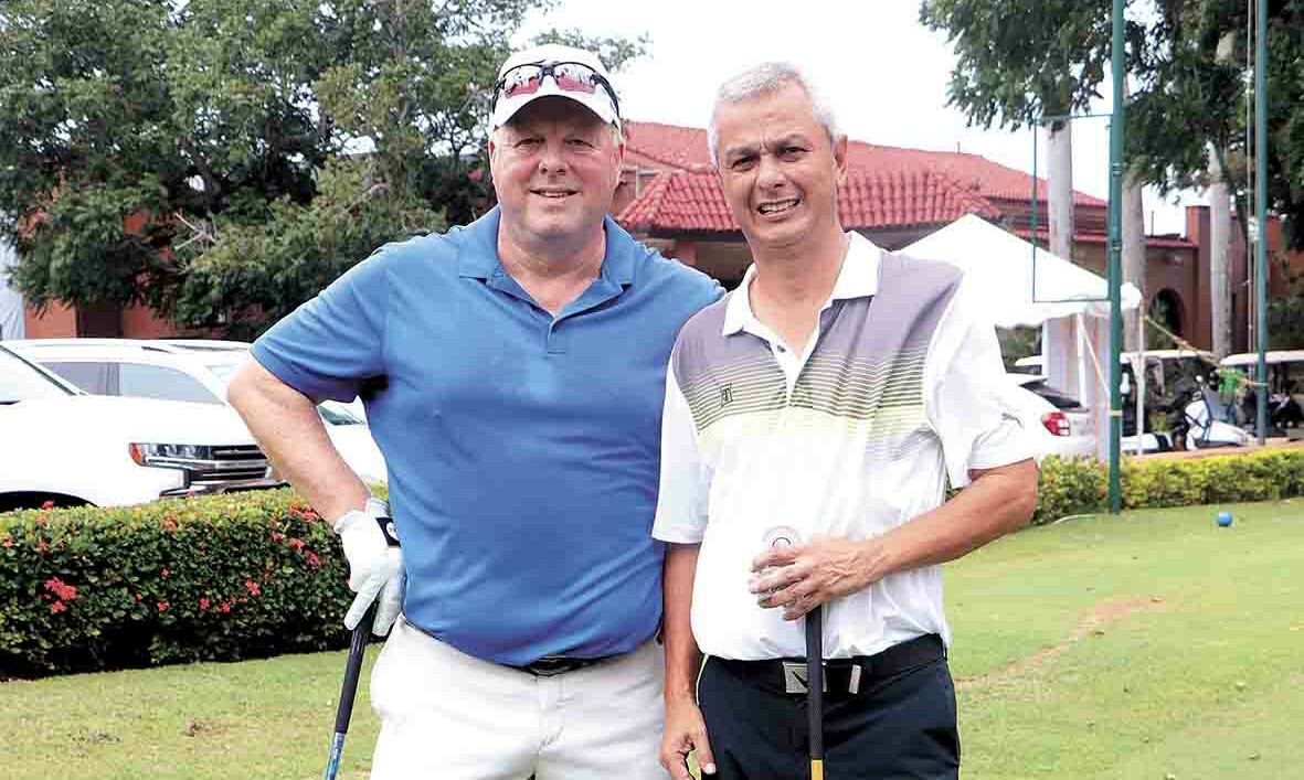 Andrew Gregg y Adolfo Lara / Fotos: Dennis Hernández
