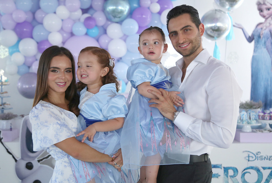 Andrea, Greta, Carlota y Manuel