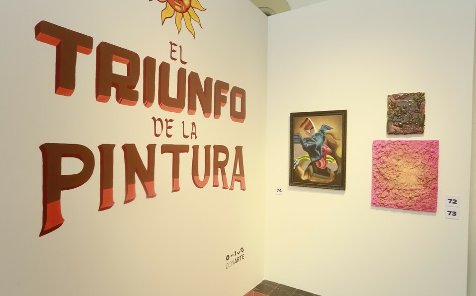 En la exposición colectiva El Triunfo de la Pintura participan 63 artistas / Foto: Omar Valdez