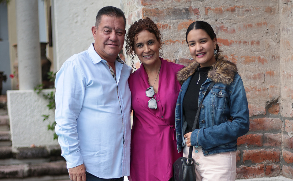 Eduardo Acosta, Tere Garay y Ale Acosta. Fotos: Aarón Solís