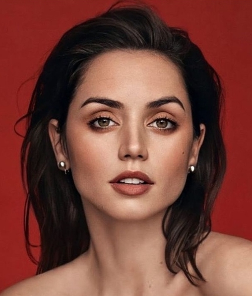 Ana de Armas y el minivestido en la Semana de la Moda de París (Foto: Instagram)