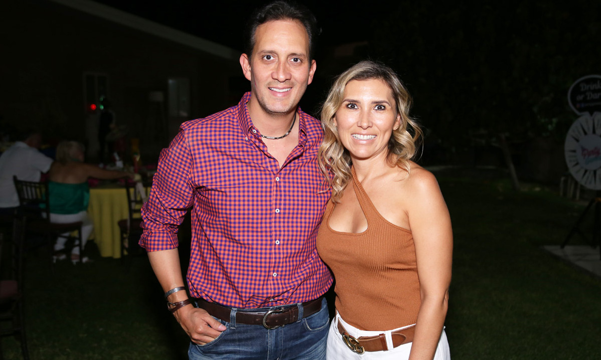 César y Mónica