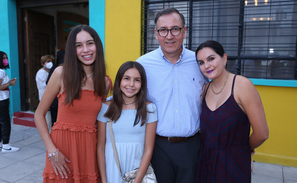 Camila, Sofi, Miguel y Lili
