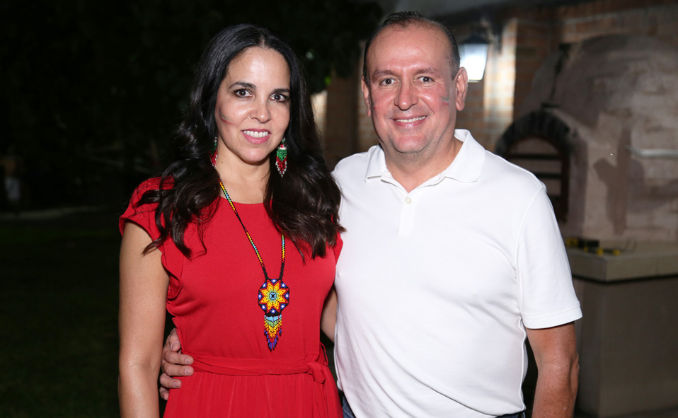 Esther y Tolano