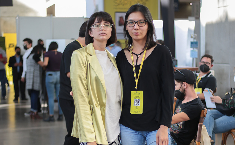 Laura Martínez y Esther Lai. Foto Aarón Solís