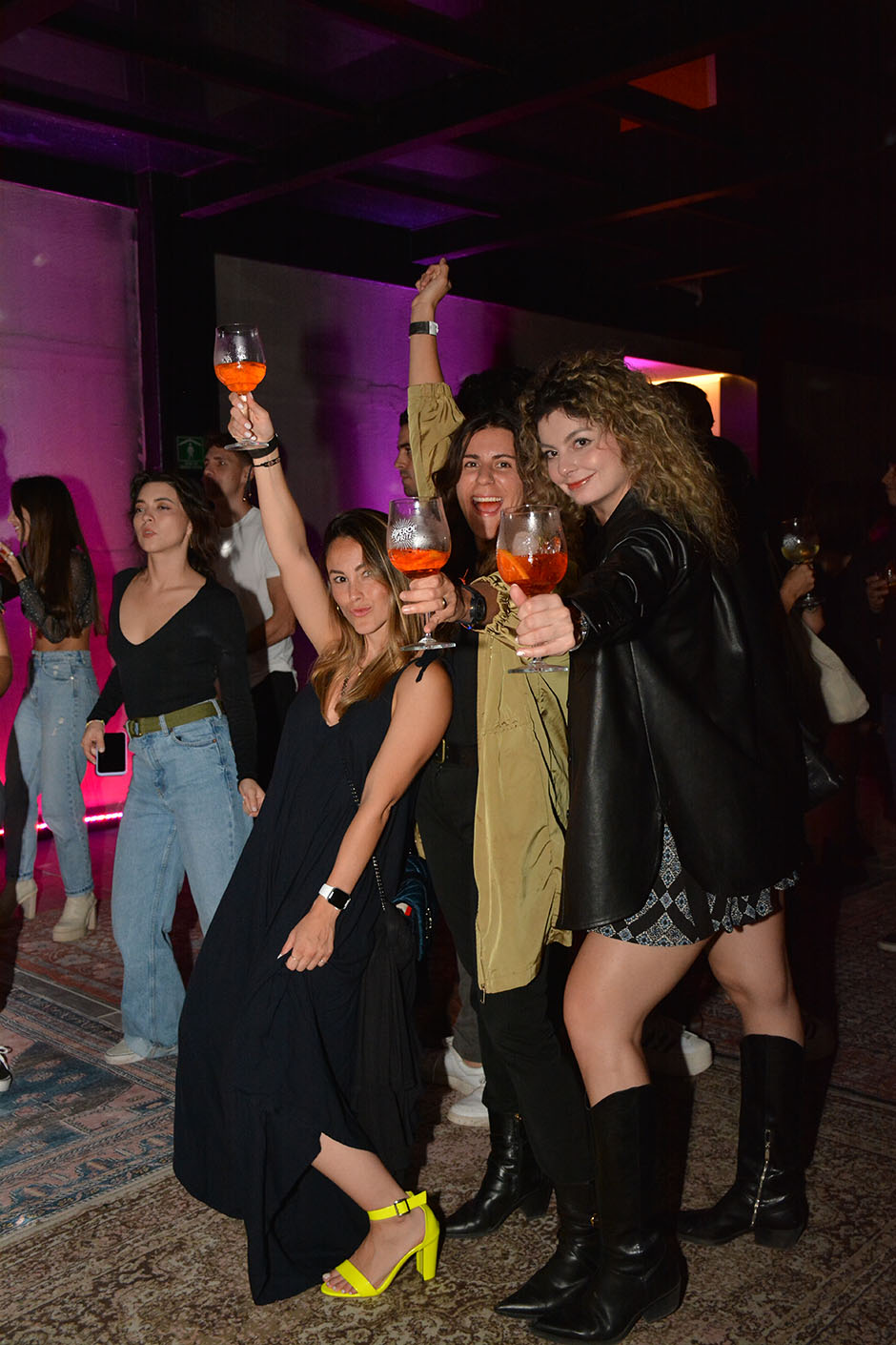 Amanda Álvarez, Carla Gil y Ana Corichi