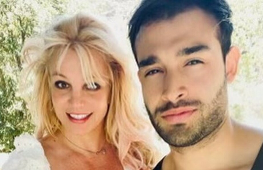 Britney Spears y Sam Asghari (Foto: Instagram)