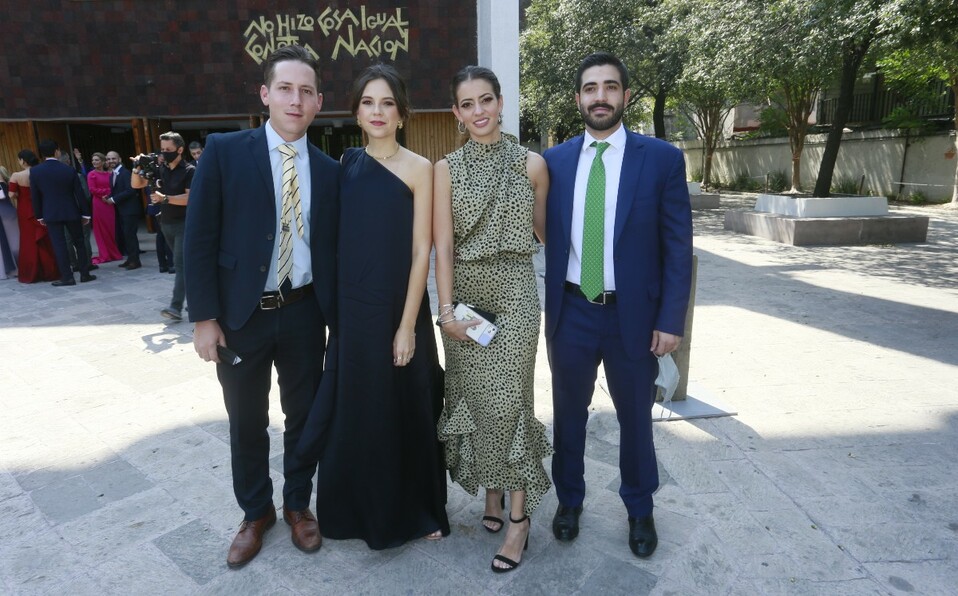 Eugenio Azcárraga, Paulina Serna, Renata Baigts y Diego Arizpe. FOTO: OMAR VALDEZ