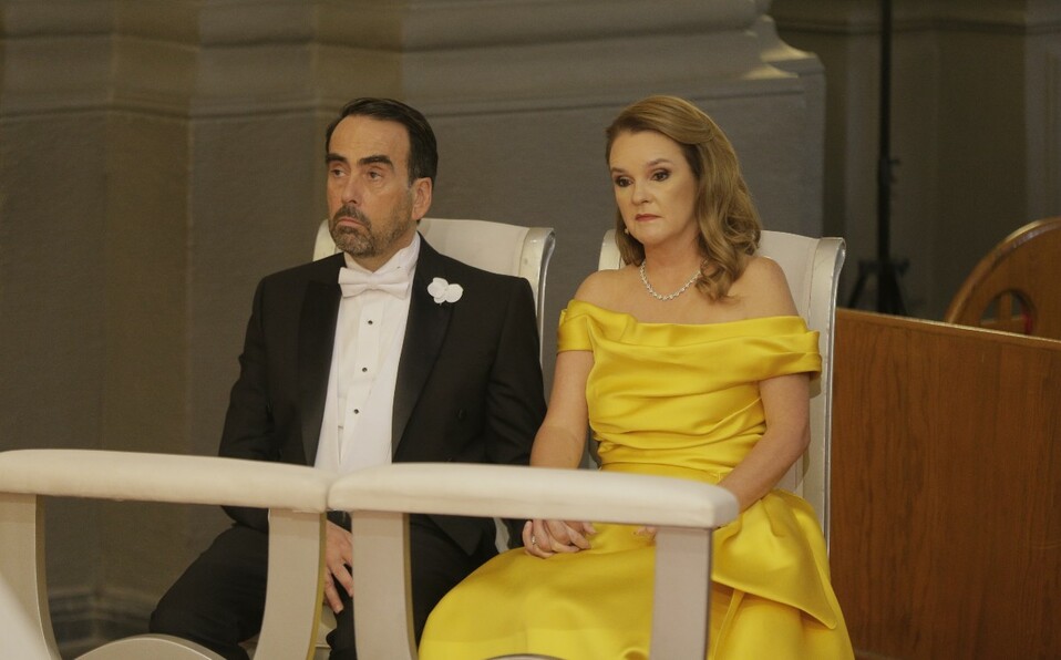 Alberto Hinojosa y Catalina Jiménez de Hinojosa, papás del novio. FOTO: DANIEL SALDÍVAR