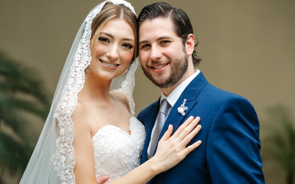 La pareja celebró su amor junto a sus seres más queridos. FOTO: LOMELÍ_PHOTO