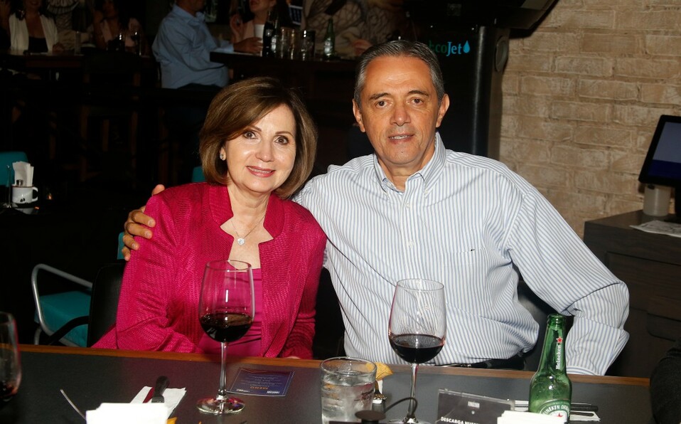 Carmen Elizondo de Chavira y Fernando Chavira / Foto: Antonio Mireles