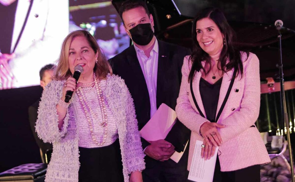 Liliana Melo de Sada, Ricardo Marcos y Lorenia Canavati / Fotos: Cortesía