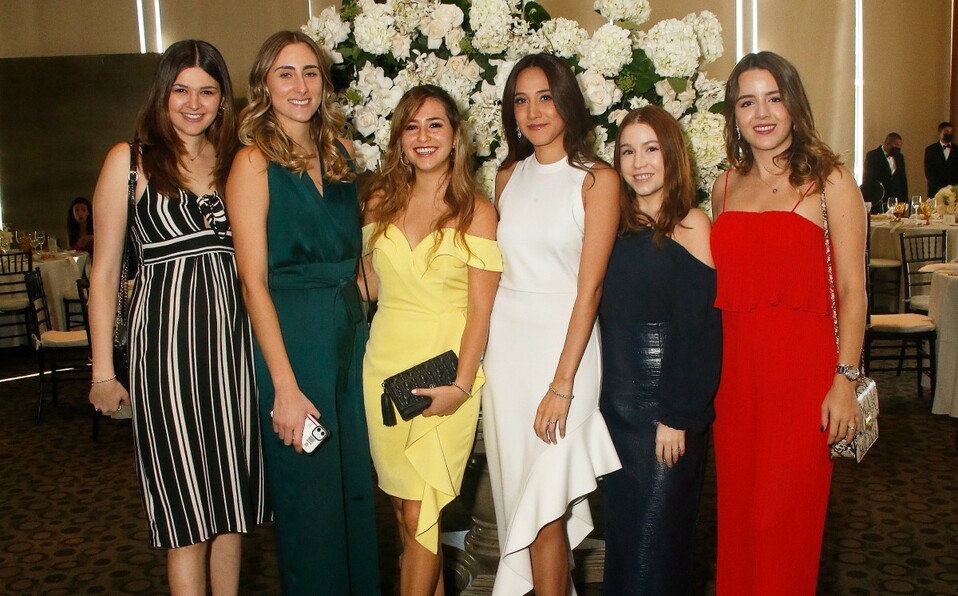 Alejandra Arechaleta, Camila Larsón, Magaly Villaseñor, Ivanna Villarreal, Vivi Garza y Pricilla William. FOTO: ANTONIO MIRELES