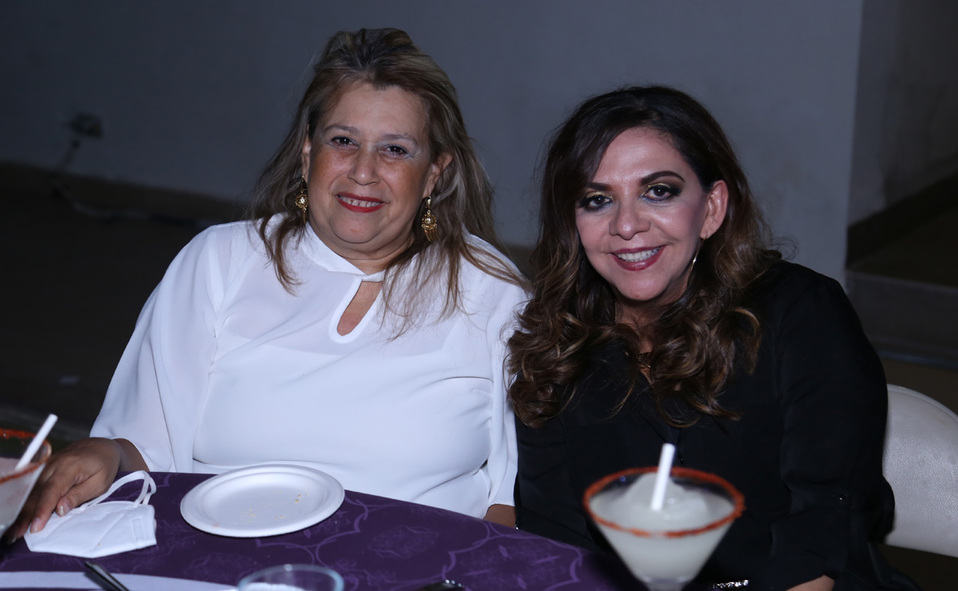 Elena y Pilar