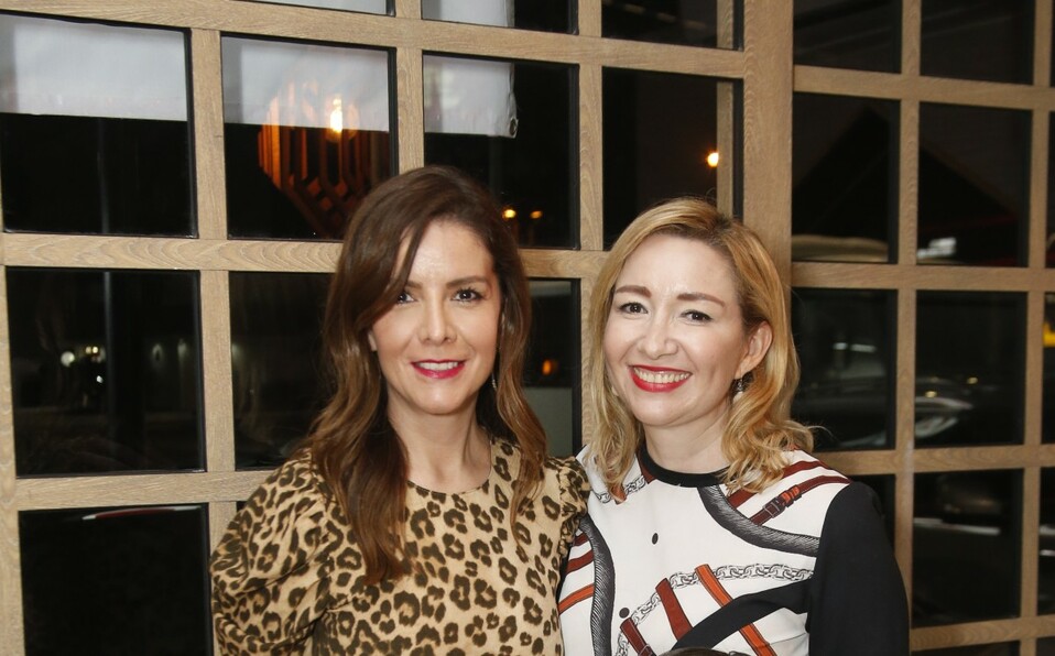 Mónica Martínez de De la Garza y Gina Carrizales / Foto: Antonio Mireles