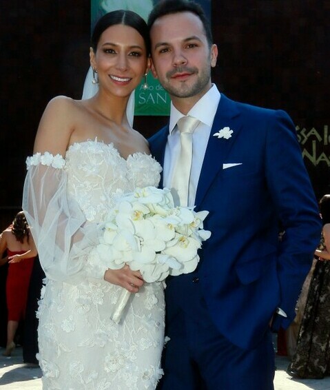 La pareja celebró en grande junto a sus seres más queridos. FOTO: OMAR VALDEZ