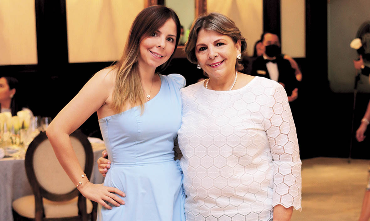 Mayte Meza y Lupita Irbargüengoitia / Fotos: Dennis Hernández