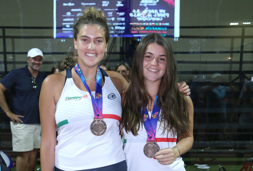 Adriana y Gala