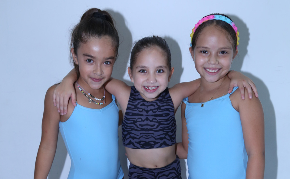 Marisofi, Romina y Ana Cris