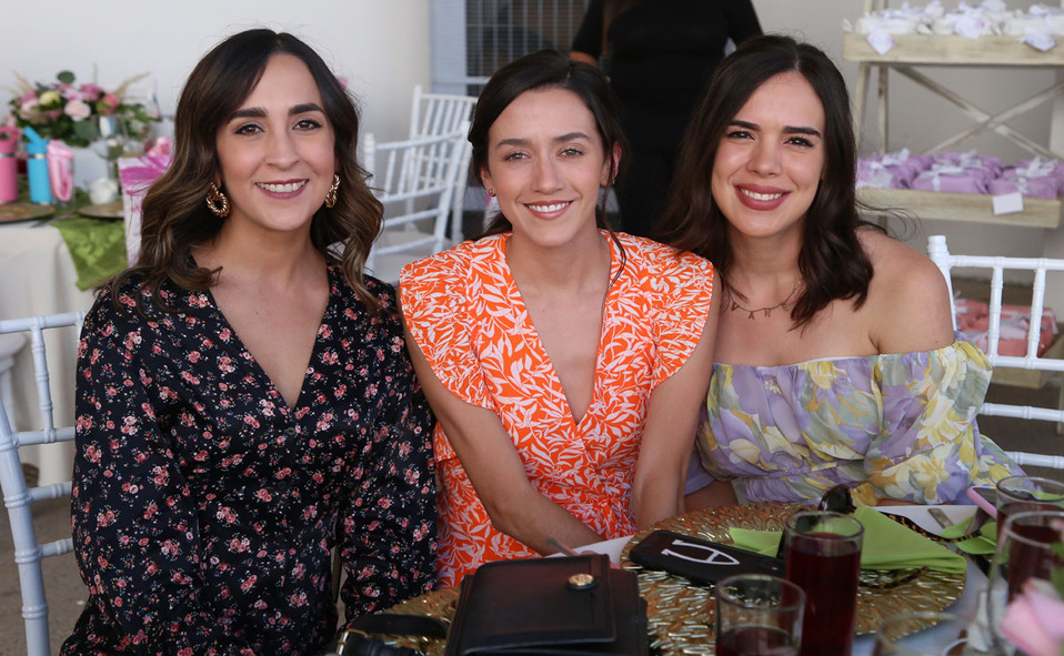 Karen, Grecia y Vanessa