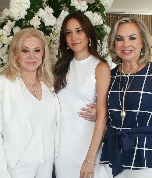 Las organizadoras fueron su mamá Zoila María Celada, y su suegra, Gabriela Medrano. FOTO: ANTONIO MIRELES